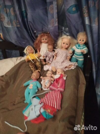 Детские игрушки. куклы, и много разных игрушек