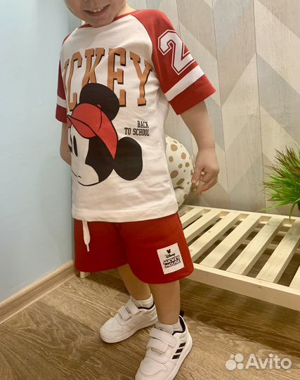 Костюм zara для мальчика новый