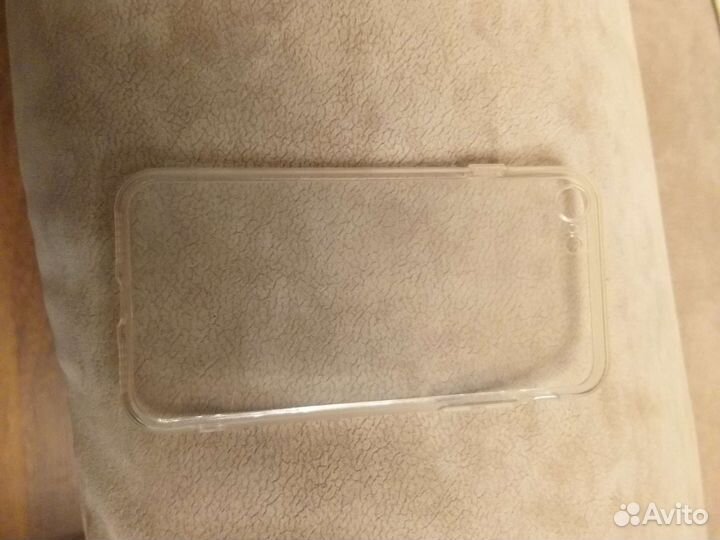 Чехол на iPhone 7