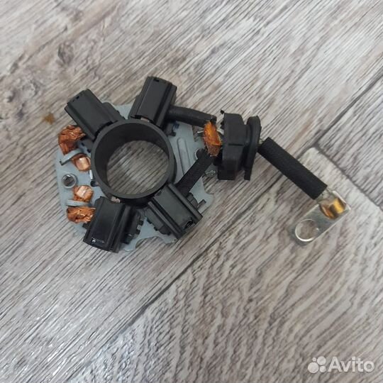 Щеточный узел 23378ED000