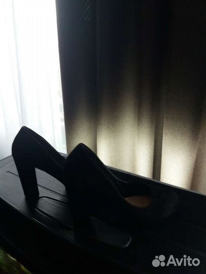 Туфли женские 39 размер черные