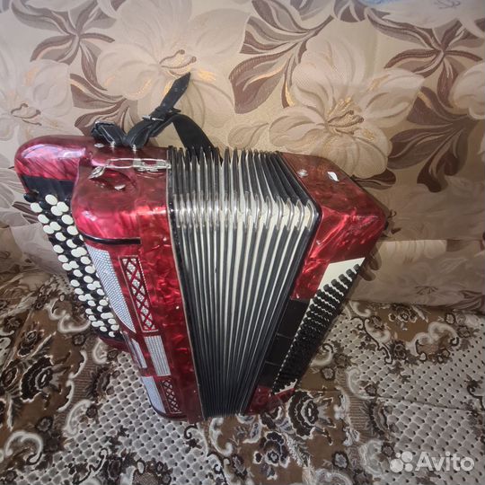 Баян Фиротти
