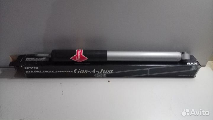 Амортизатор передний mercedes benz W202 93-95