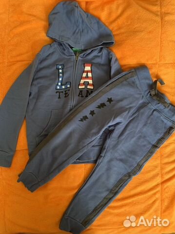 Костюм беннитон, 110р.(кофта на замке и штаны)