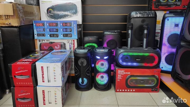 Портативная блютуз колонка с радио,bluetooth.новые