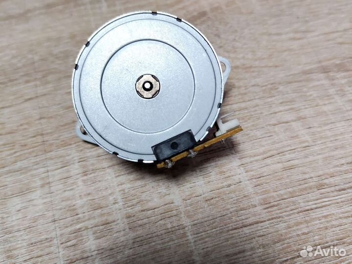 Двигатель FK2-0365 Canon IR3025