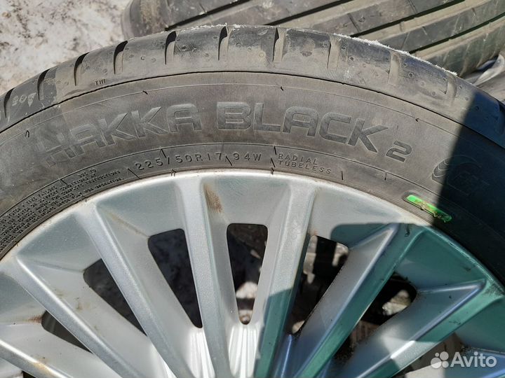 R17 Nokian Tyres Hakka Black 2 225/50, PCD 5x112 DIA 66.6