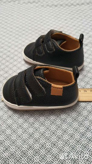 3 пары обуви для малыша