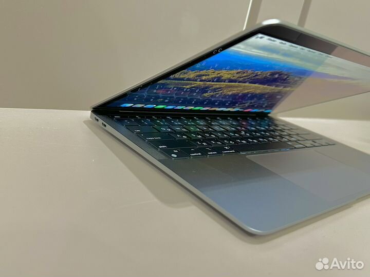 Apple MacBook Air 13 m1 space