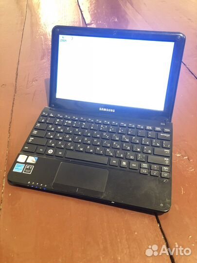 Нэтбук samsung 300 гб
