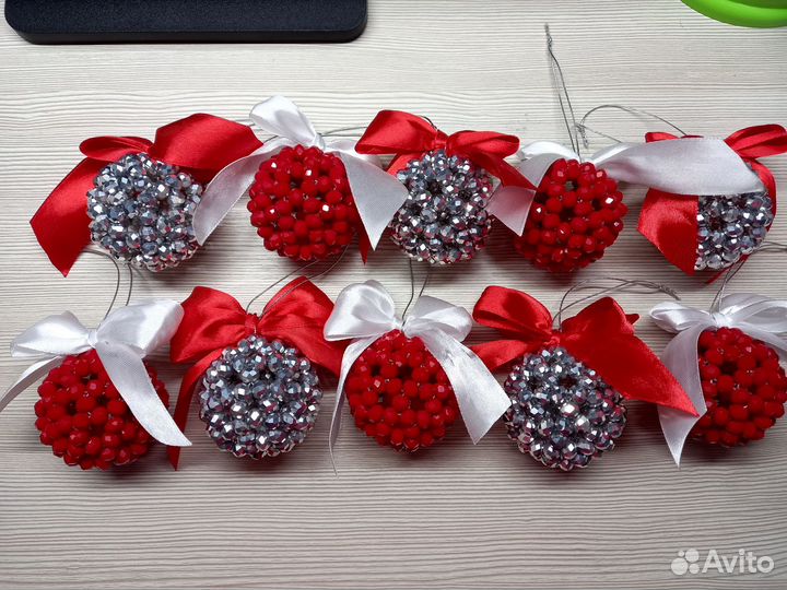 Новогодние украшения ручной работы