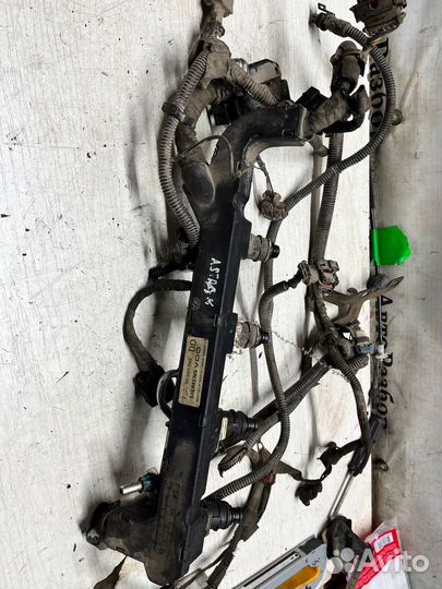 Топливная рампа форуснки z18xe 1.8 Opel