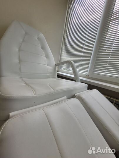 Педикюрное кресло