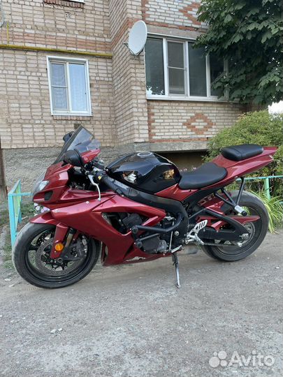 Suzuki GSX-R 750 K6