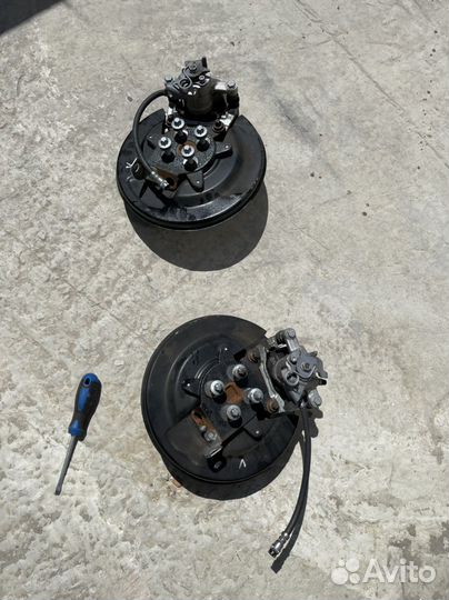 Дисковые тормоза задние на Веста вкомплекте