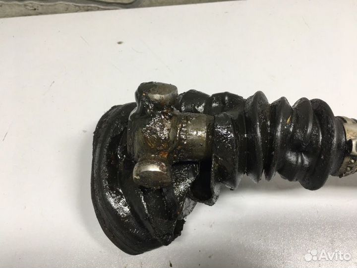 Привод передний левый Audi A6 C7 2012