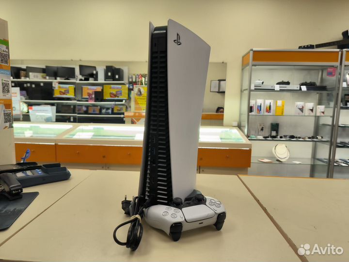 Игровая приставка PlayStation 5 825Gb (диск (кир)