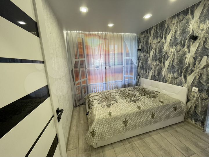 2-к. квартира, 50 м², 13/20 эт.