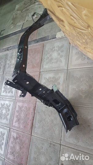 Передняя панель / телевизор Toyota Camry V50