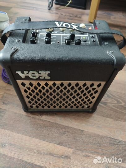 Комбоусилитель vox mini rhythm 5