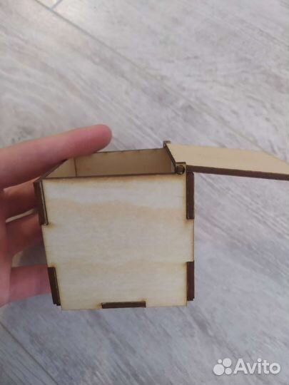 Шкатулка с логотипом I.M.P