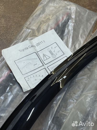 Ветровики на toyota camry