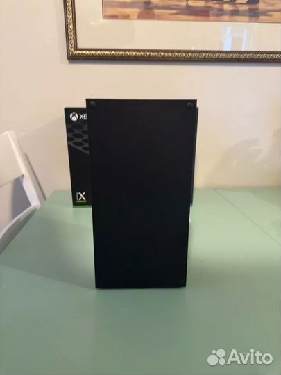 Приставка Xbox series x 1tb