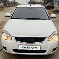 ВАЗ (LADA) Priora 1.6 MT, 2015, 260 000 км, с пробегом, цена 650 000 руб.