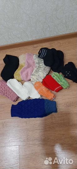 Носки и варежки, гетры вязаные