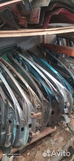 Дверь Dodge Крайслер