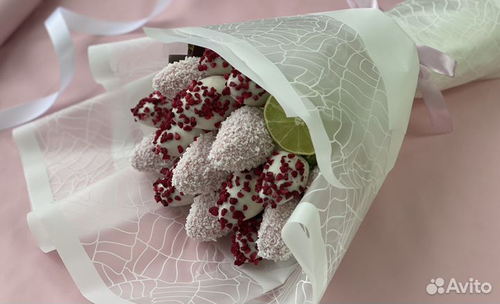 Клубника в шоколаде/букеты