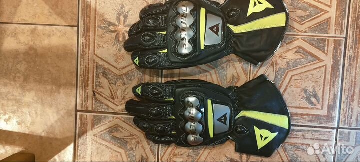 Перчатки dainese full metal d1