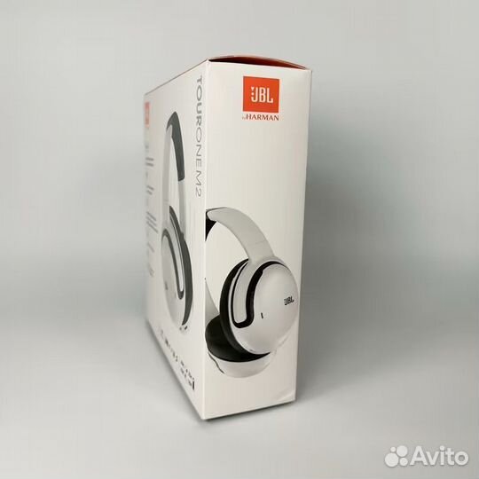 JBL Tour One M2