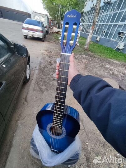 Классическая гитара Belucci