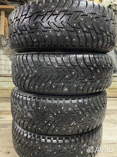 Nokian Tyres Hakkapeliitta 8 SUV 215/65 R17