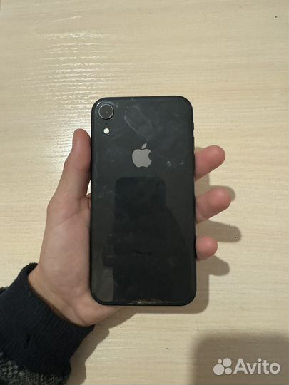 iPhone Xr, 64 ГБ