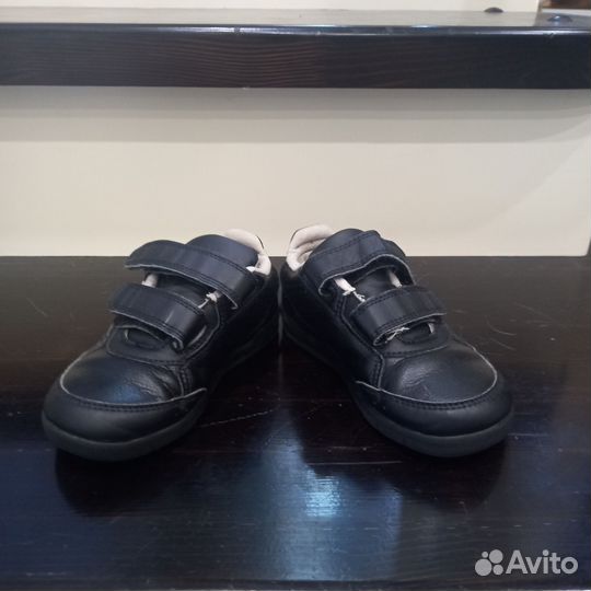 Кроссовки adidas