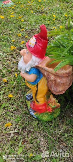 Садовая фигура из полестоуна