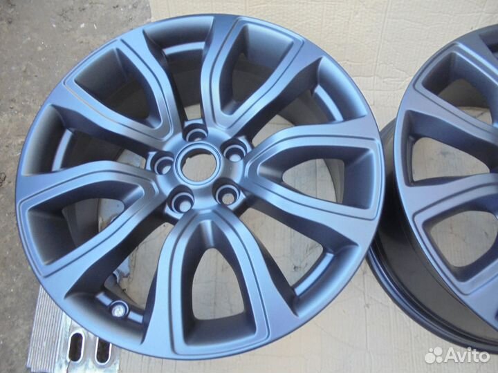 Оригинальные диски Range Rover Evoque 8j R18