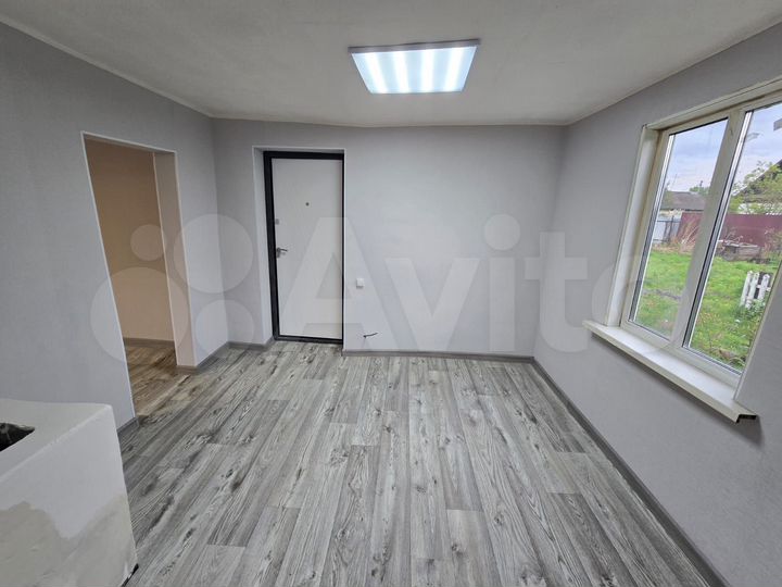 Дом 50 м² на участке 7 сот.