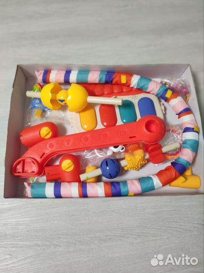 Развивающий коврик с пианино новый