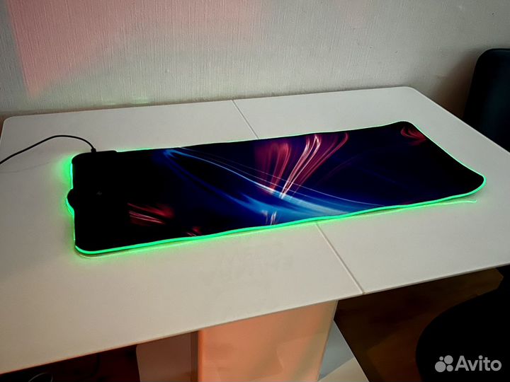 Коврик для мышки 70х30 RGB с беспроводной зарядкой