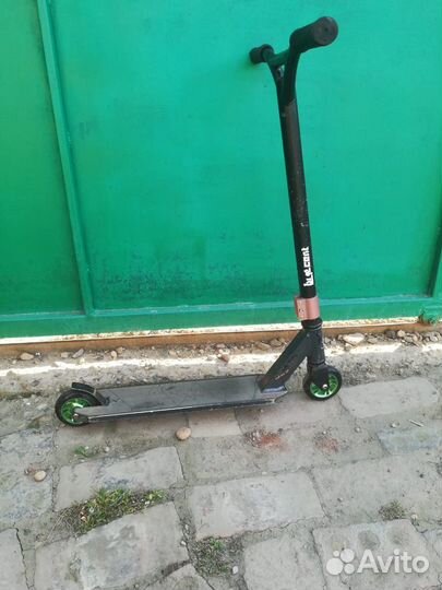 Трюковой самокат