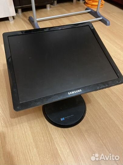 Монитор Samsung ЖК