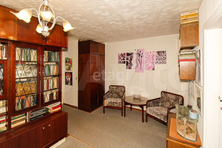 4-к. квартира, 61,8 м², 2/5 эт.