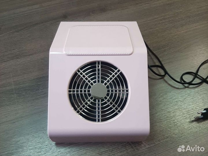 Пылесос для маникюра