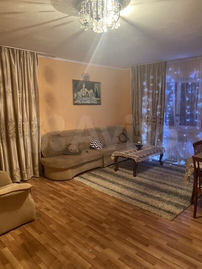 Дом 250 м² на участке 11 сот.