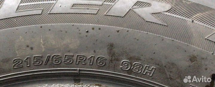 Bridgestone Dueler H/P Sport 215/65 R16