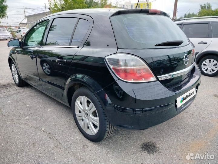 Opel Astra 1.6 AMT, 2010, 212 500 км