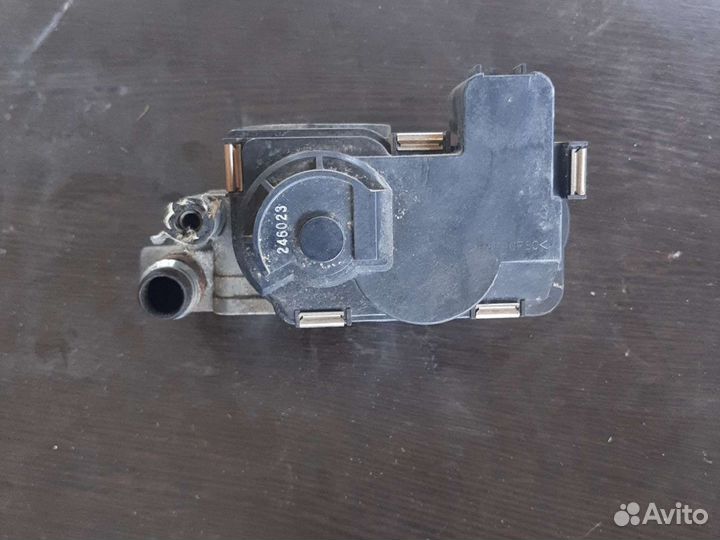 Дроссельная заслонка Opel 25362123
